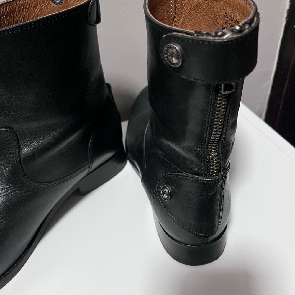 Frye “Melissa” Genuine Leather Boots - Picture 2 of 6